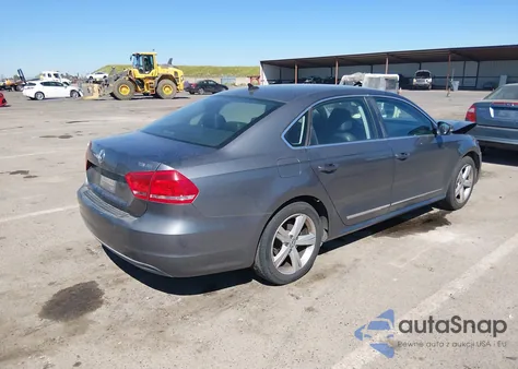 2014 Volkswagen Passat 1.8T Se from USA, damaged, VIN 1VWBT7A30EC063801